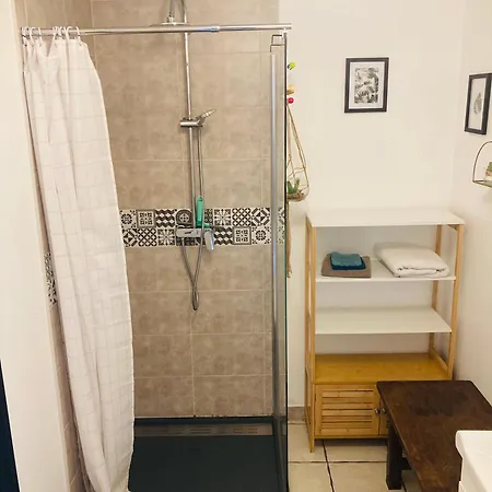 Petite Maison A La Campagne *